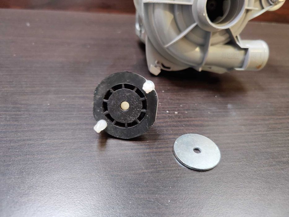 pompa recirculare masina de spalat vase Beko yxw75-2g