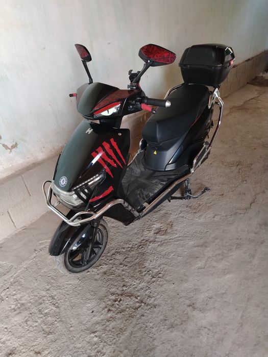 Skuter sotiladi xolati edial