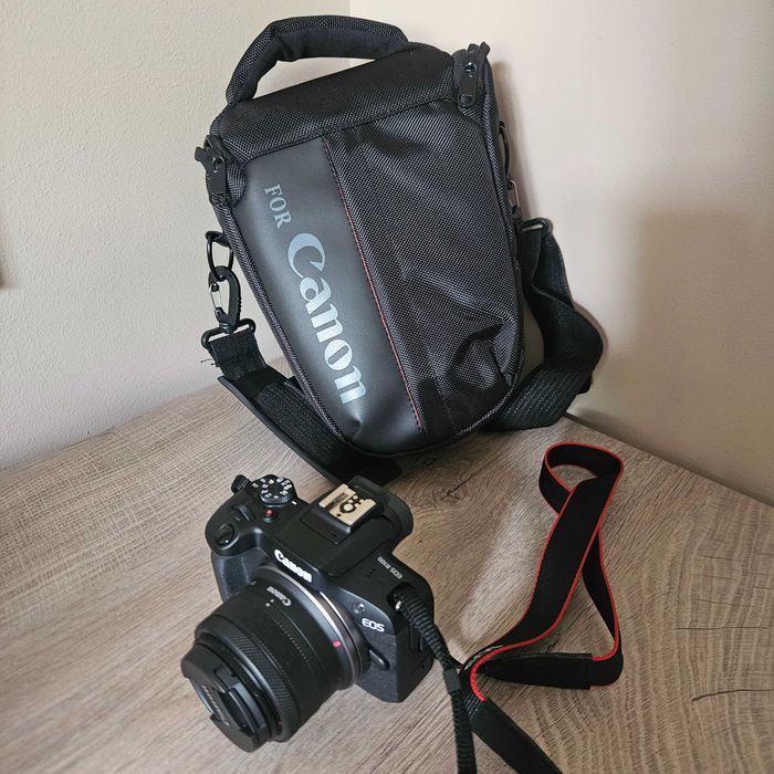 Фотоапарат Canon eos r100