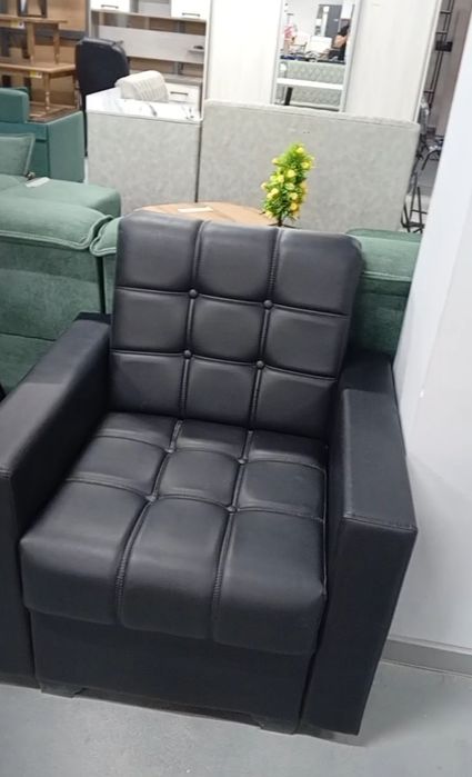 Мебельный Кресло ромашка  сотилади