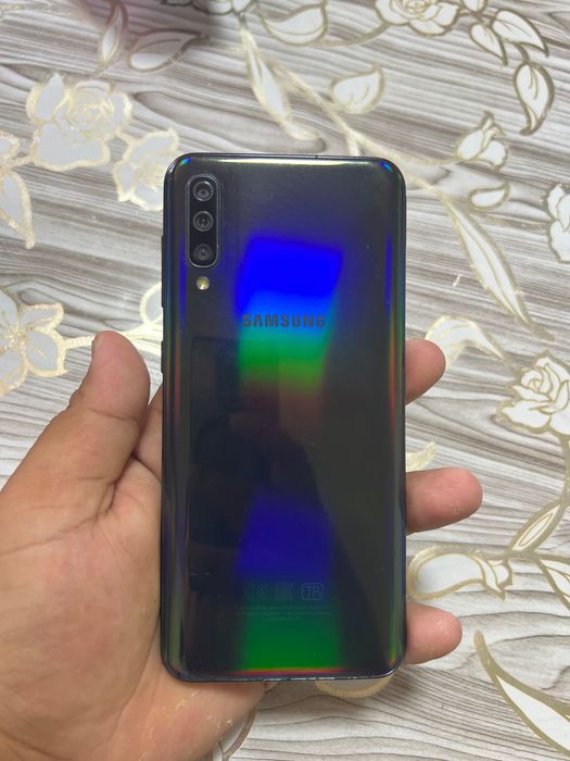 Samsung Galaxy A50