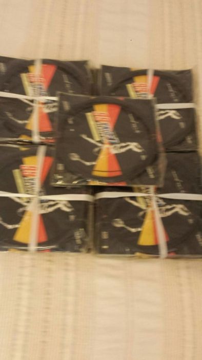 Корда за тенис ракети