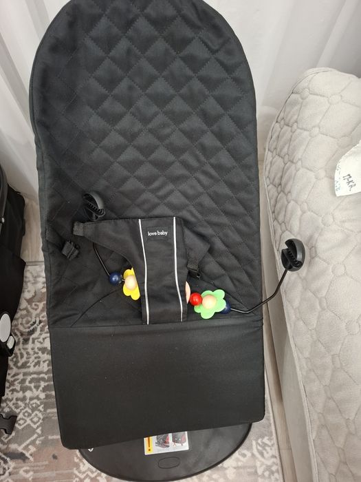 Шезлонг детскии.