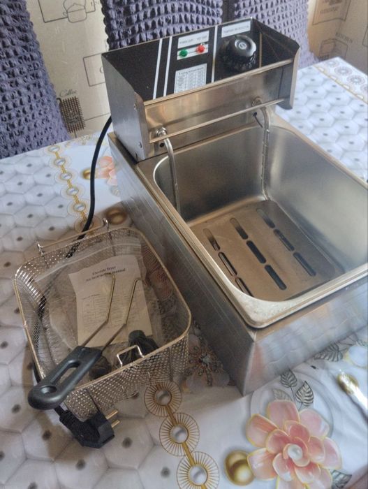 Фритюрница новая
