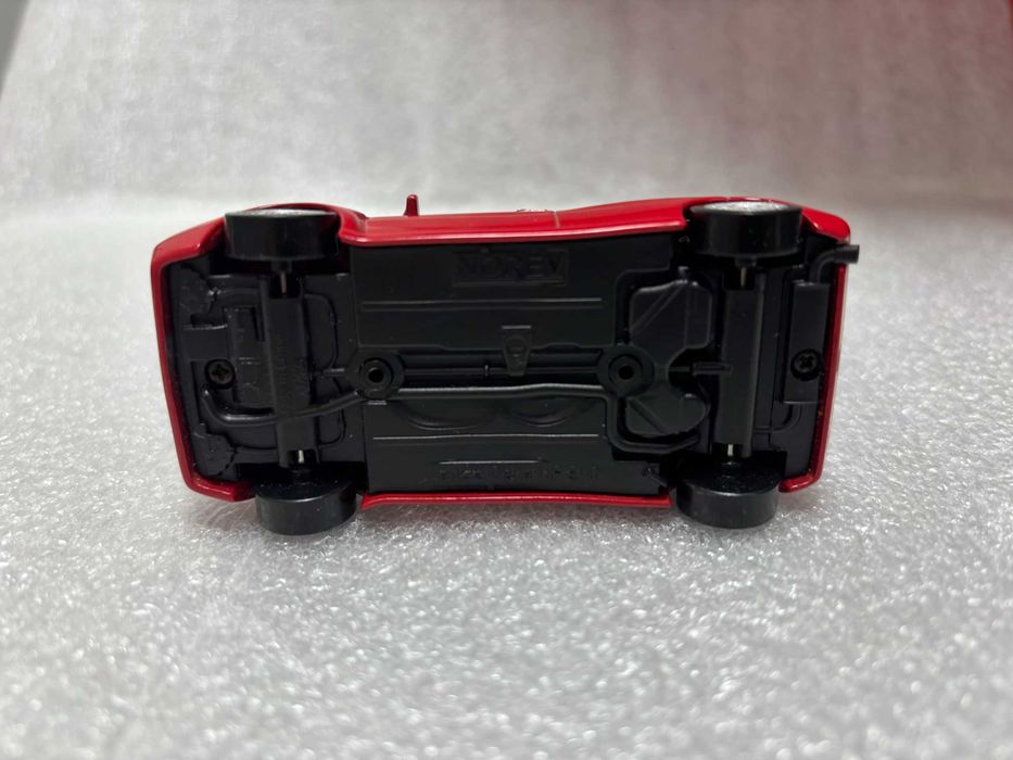 Метални Колички/2 бр. за 15€/ Lancia Delta Integrale  и Ferrari 1961