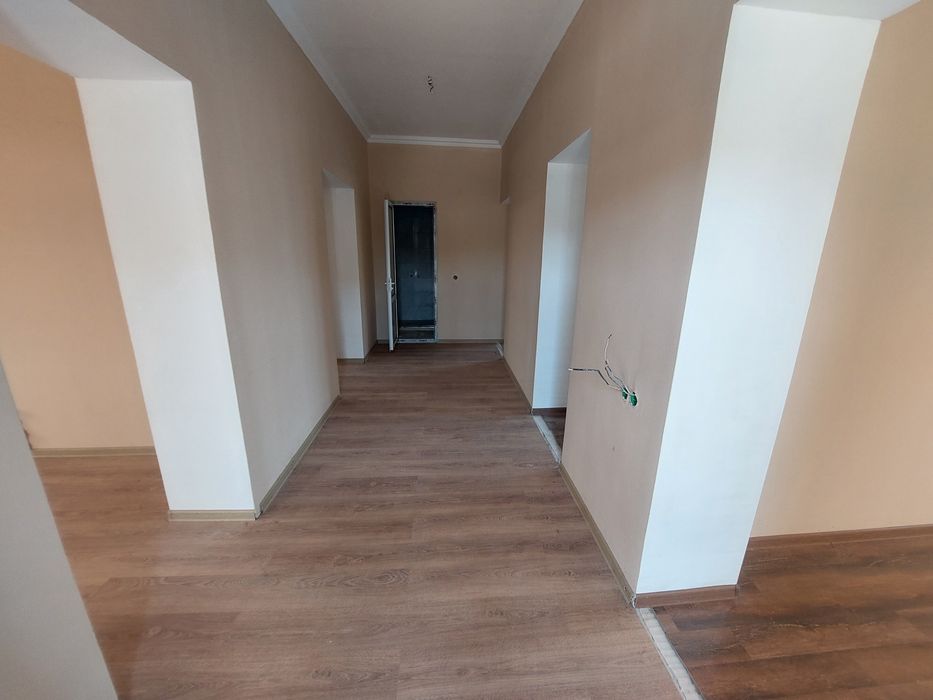 11 сотих 5 хона Собурбулок