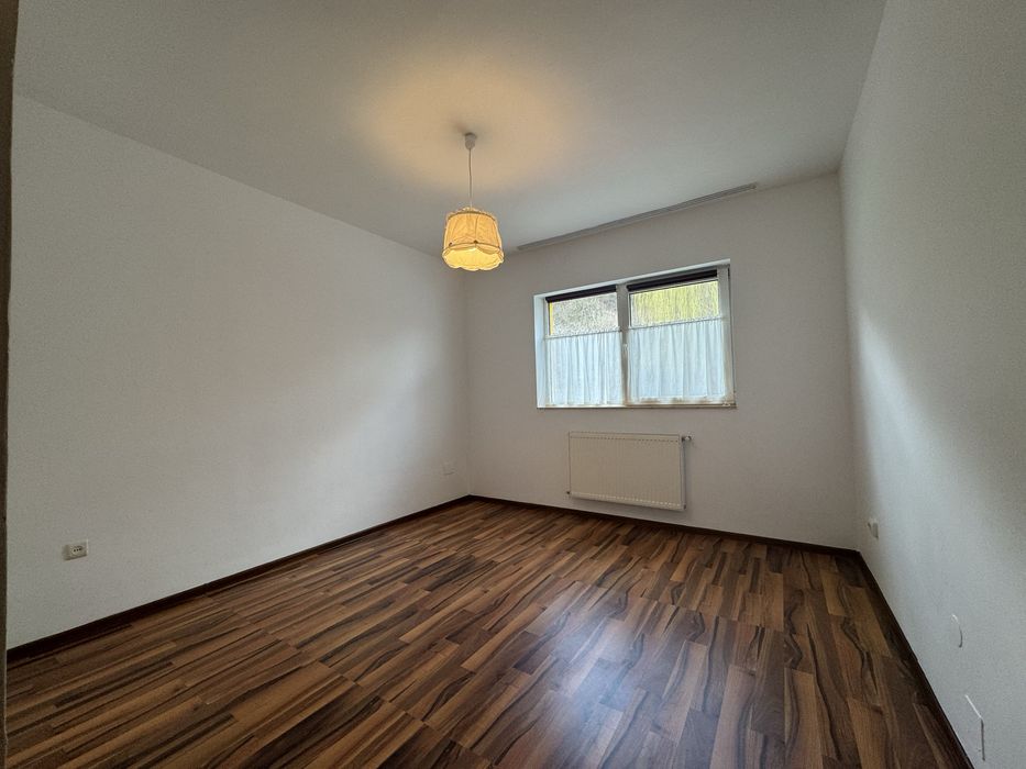 Apartament 3 camere in Vila Padure Floresti