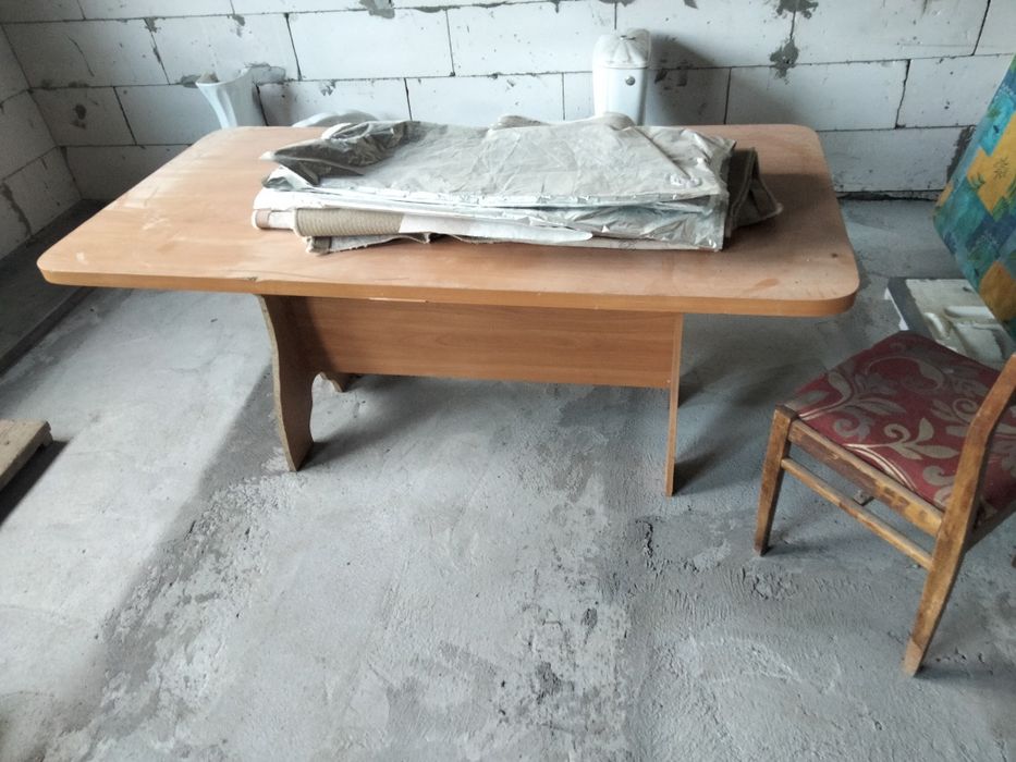 Кухонный стол отыргышымен