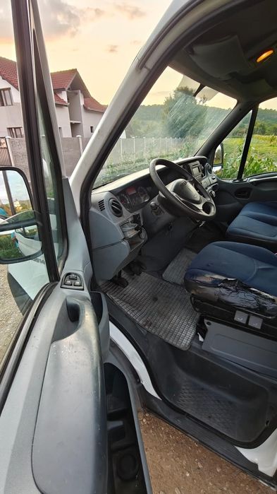 Vând iveco daily 35s14