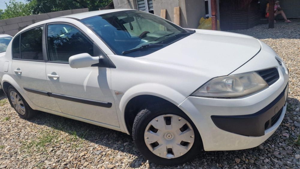 RENAULT Megane