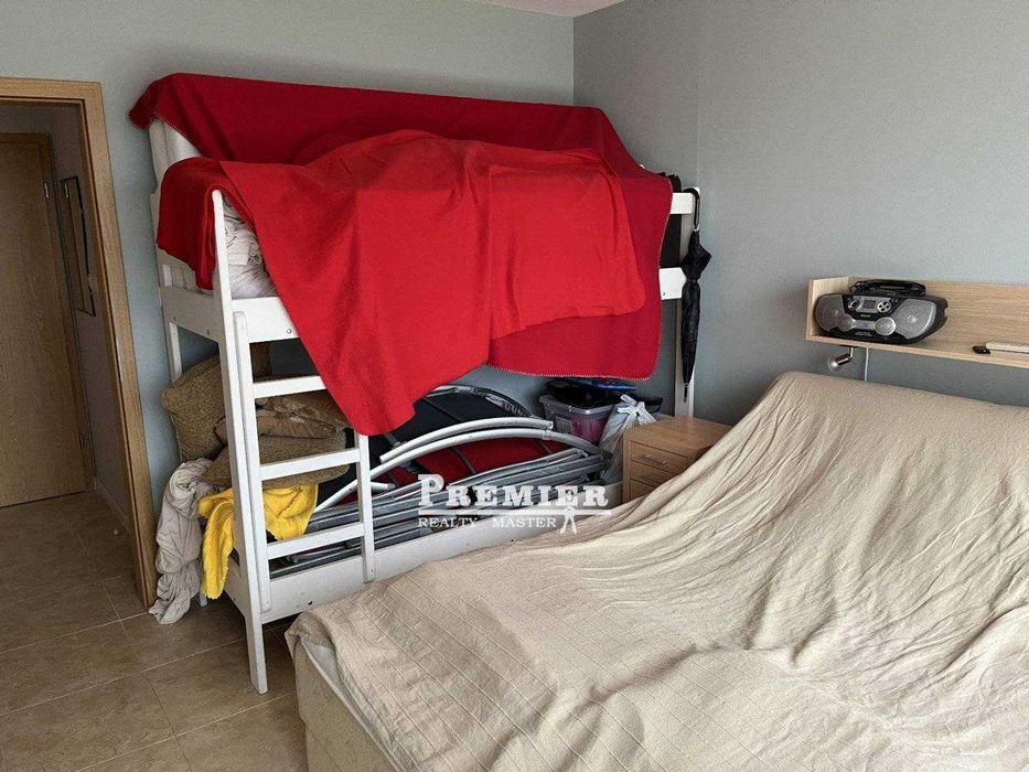 Продава се Двустаен апартамент в к.к. Слънчев бряг - 70 кв.м за 1343 €/кв.м - Снимка #4