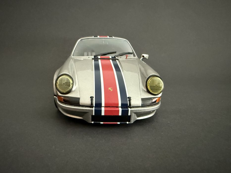Macheta Porsche 911 RSR Outlaw 1/18 Solido
