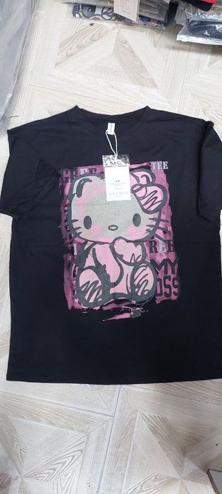 Новое поступление Яркие футболки