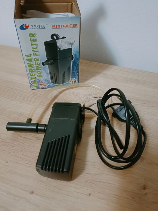 Filtru de acvariu Resun