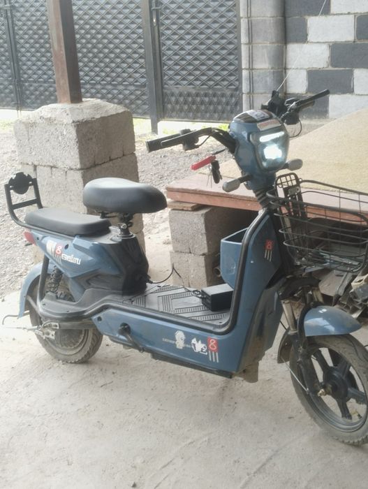 Скутер Ск8 про мак