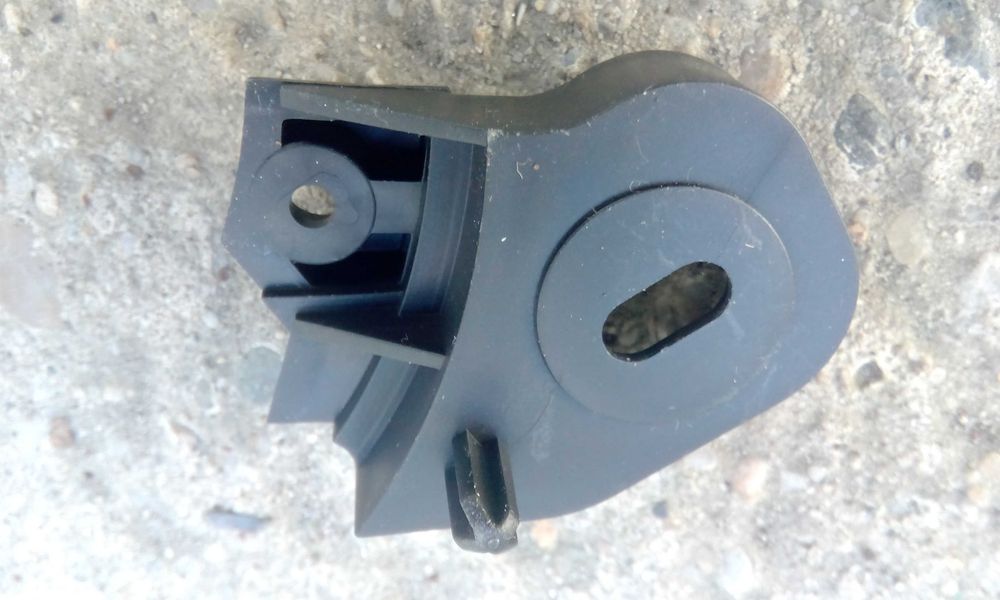 Urechi reparatie far Opel Astra H 30 lei