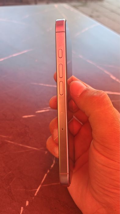 iPhone 16 Pro (128GB)