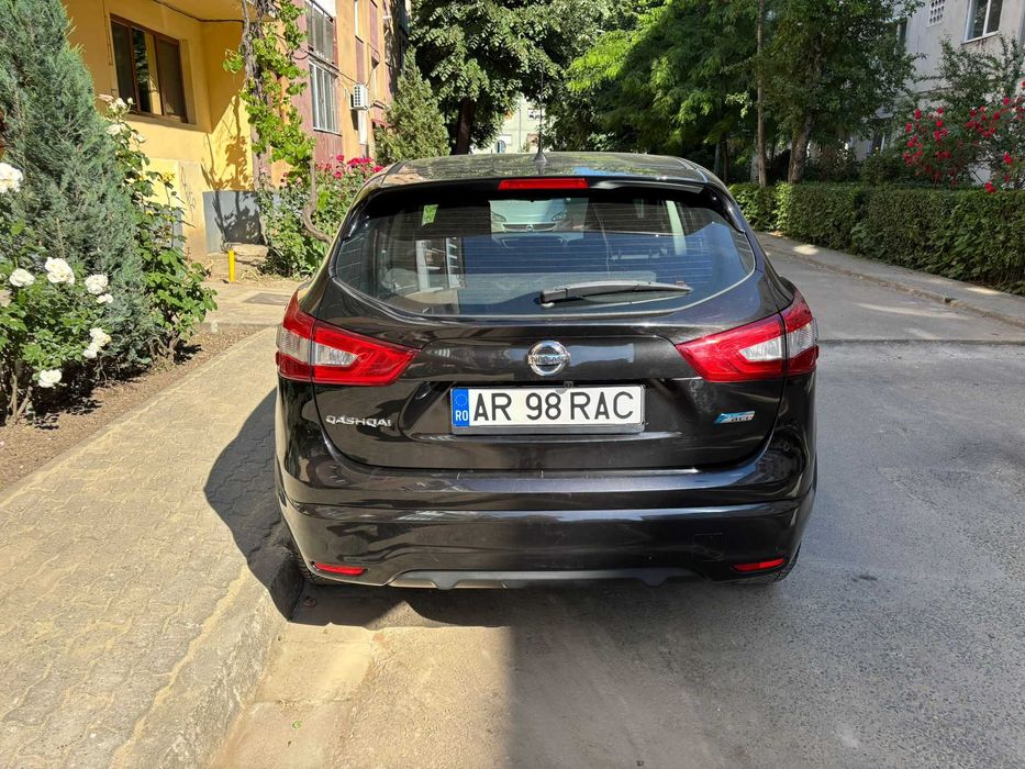 Vand Nissan Qashqai 2