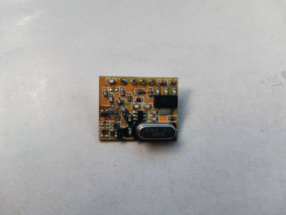 Lucky ff918-c предавател