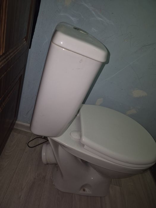 Унитаз сатылады,б/у