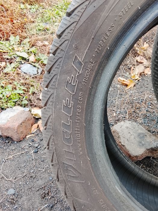 Продам 4 зимних болона