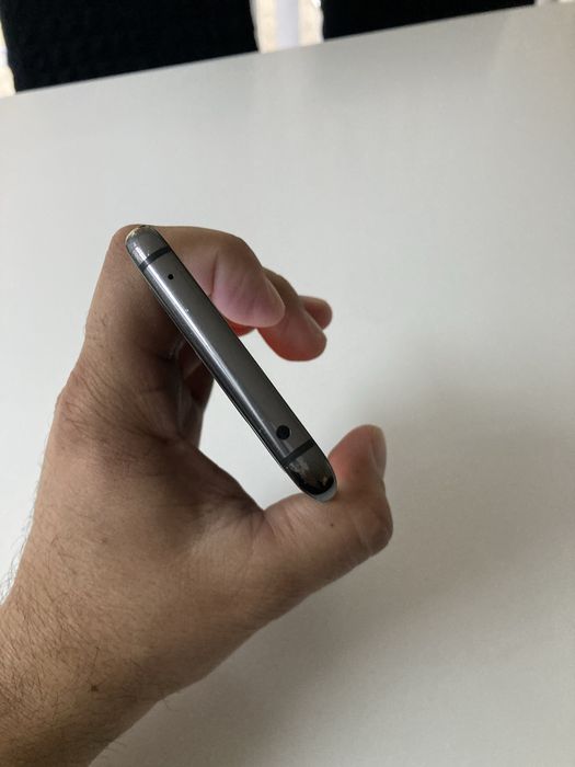 Hauwei Mate 20Pro много запазен!