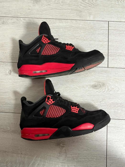 Jordan 4 Red Thunder