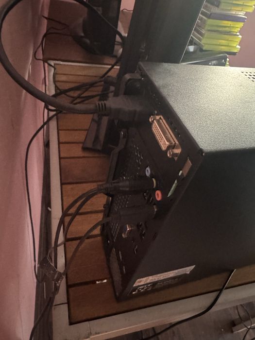 Se vinde pc si xbox360