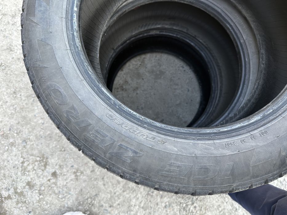 Зимняя Резина Pirelli Ice Zero