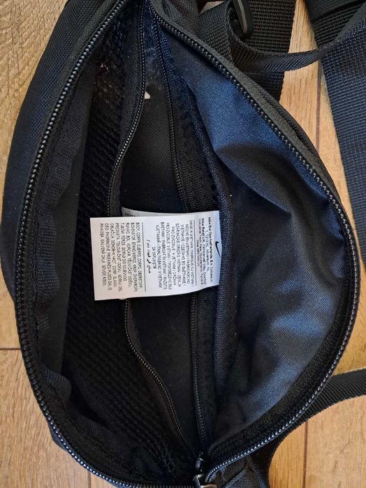 Nike мъжка чантичка за кръста