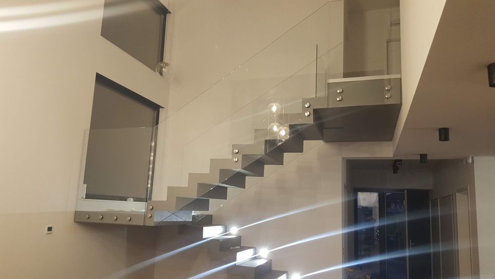 Scări cu sticla securizata Timisoara