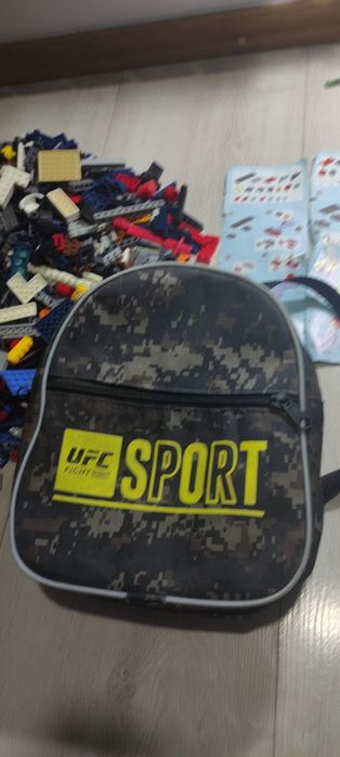 Конструктор мелкий Лего. Рюкзачок в подарок