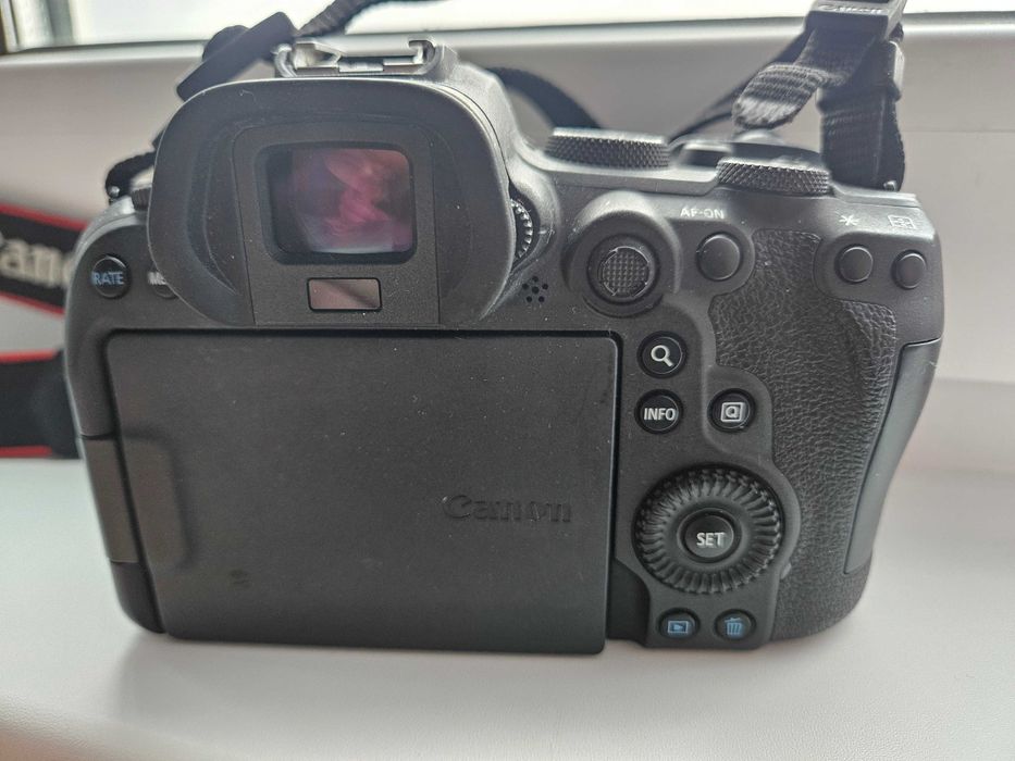 Камера Сanon EOS R6