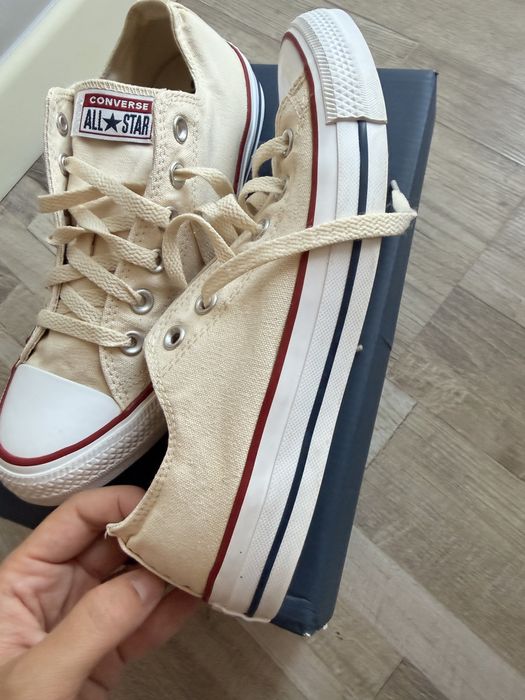 Lot Pantofi Enzo Bertini & Converse