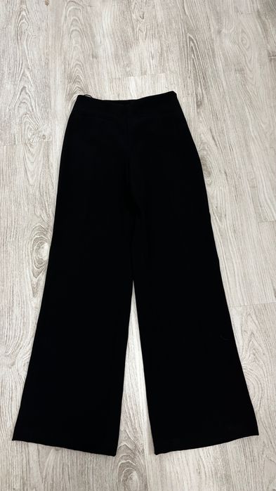 Официален панталон на ZARA