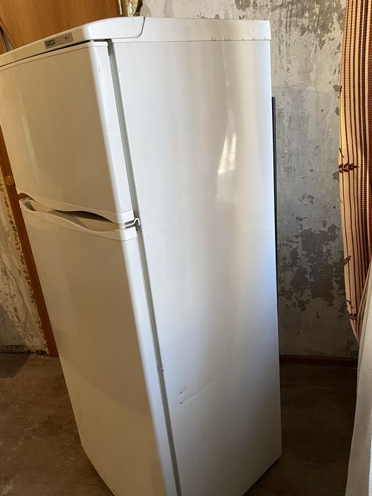 Холодильник,в рабочем состоянии