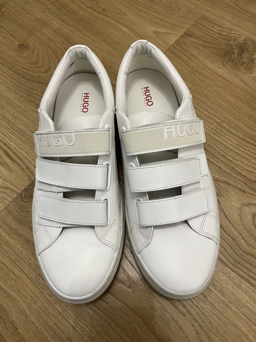 Продам кроссовки Hugo Boss