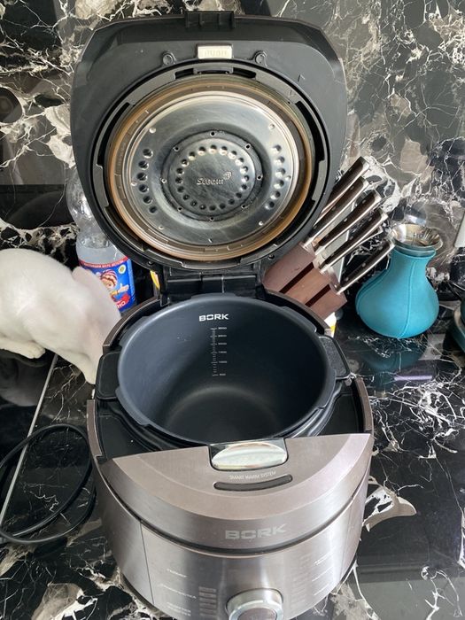 Мультиварка Bork