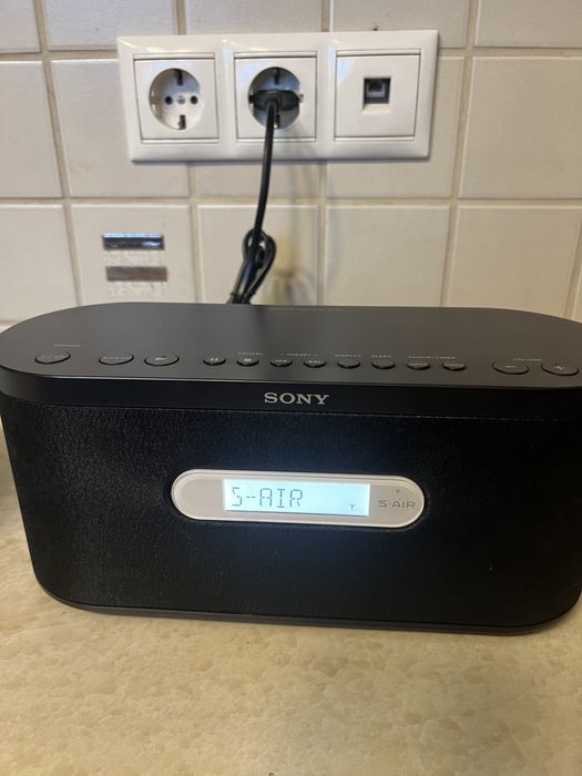 Безжична високоговорителна система SONY AIR-SA10.