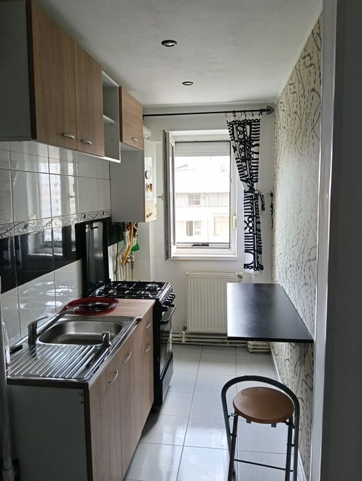 De închiriat apartament