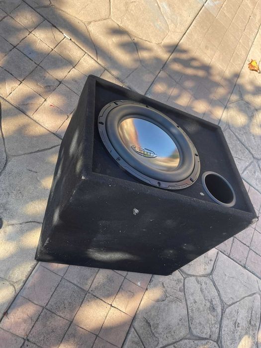 Басс   Каса 900 ват