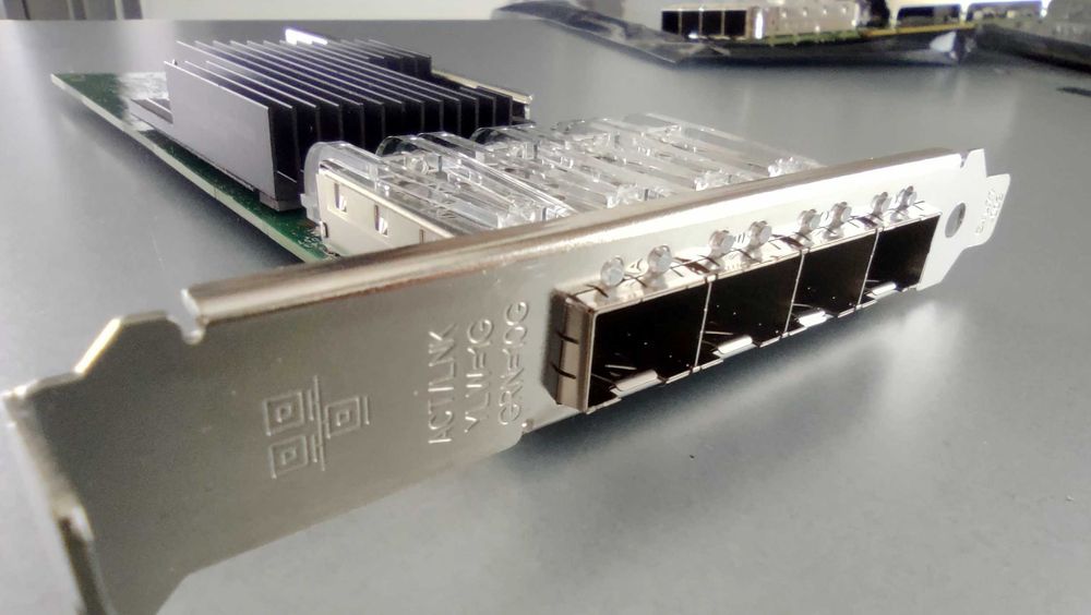 Intel X710-DA4 Мрежова Платка 4-порта 10Gb SFP+ UCSC-PCIE-IQ10GF
