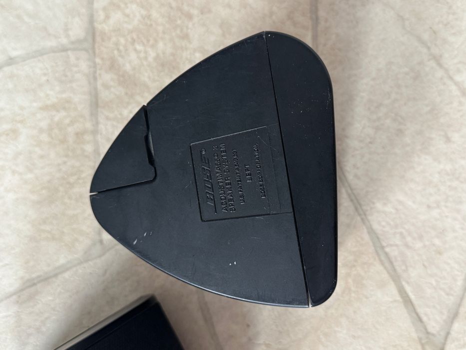 2 sateliți audio BOSE Acoustimas Sistem
