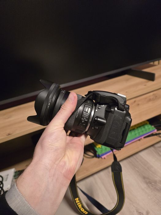 Nikon d 5300 , cu sigma 17 mm2.8 70mm-4