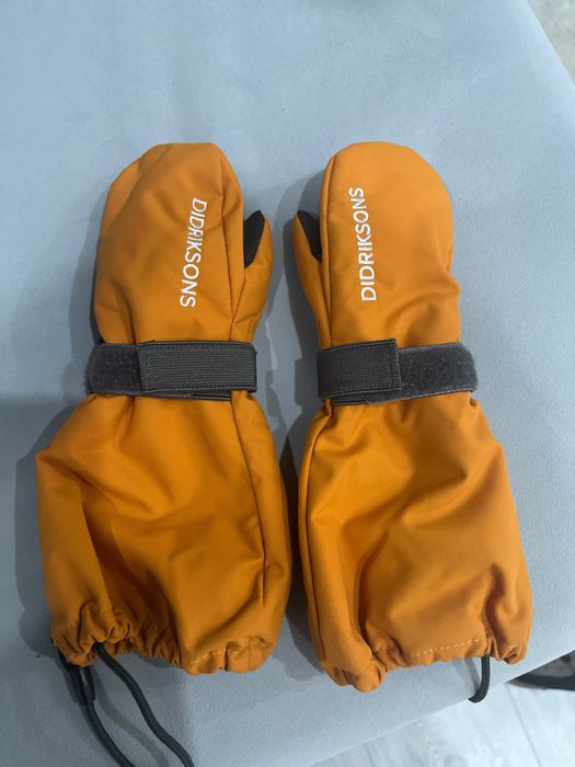 Варежки зимние Didriksons 0/2.