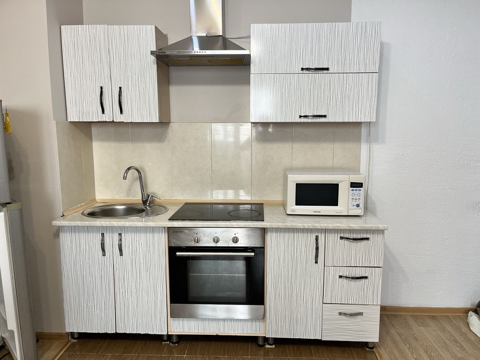 Кухонный гарнитур