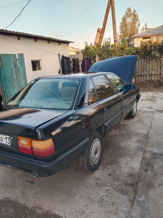 Продам Ауди 100 2.3