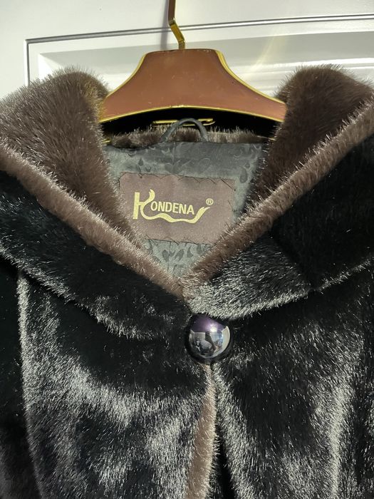 Продам шубу новая 48 размер