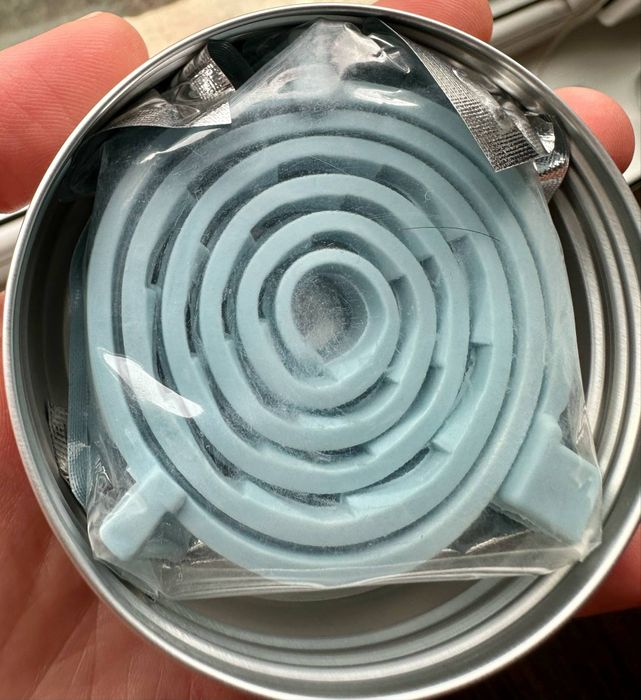 Противопаразитна каишка различни цветове