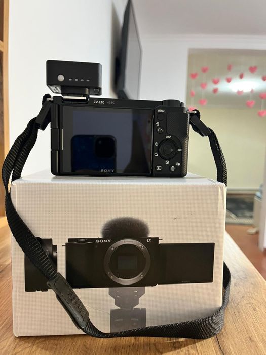 Фотокамера Sony ZV-E10 KIT чёрный